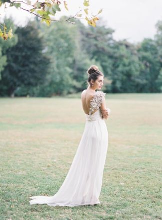 Chic Romantic Wedding Dress by Anna Campbell Gossamer Collection. Judy Pak Photography