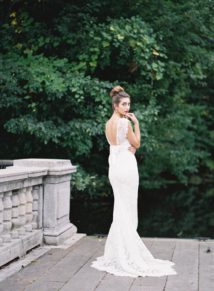 Chic Romantic Wedding Dress by Anna Campbell Gossamer Collection. Judy Pak Photography