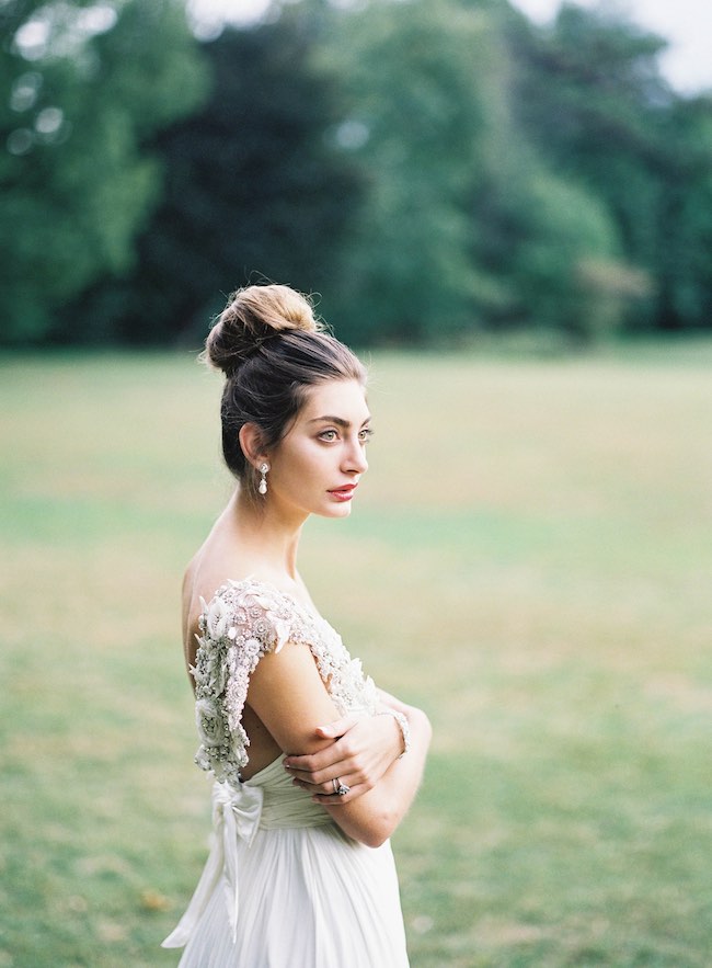 Chic Romantic Wedding Dress by Anna Campbell Gossamer Collection. Judy Pak Photography