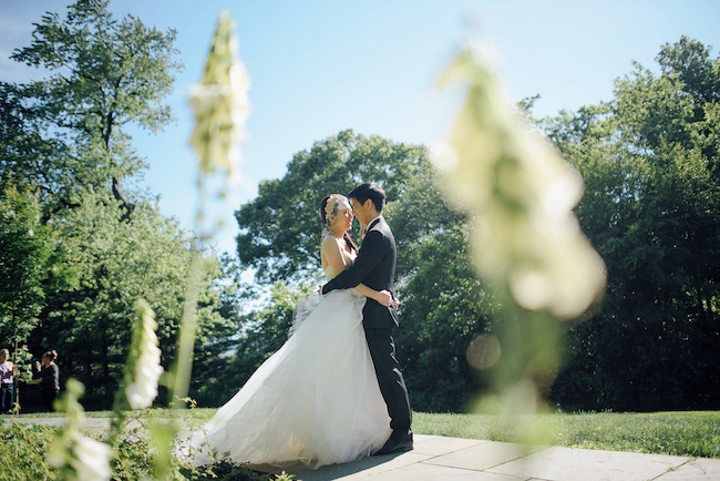 Outdoor Chinese Tea Ceremony Wedding - Ryan Brenizer Photography