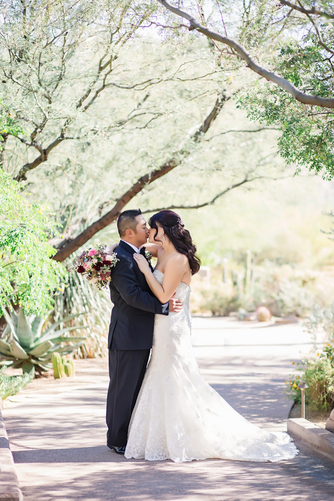 Plum Pink + Gold Arizona Wedding - Jessica Q Photography