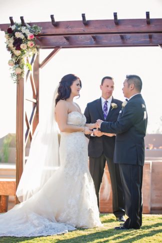 Plum Pink + Gold Arizona Wedding - Jessica Q Photography