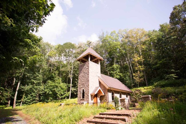 Beautifully Rustic Virginia Mountain Wedding - J&D Photography