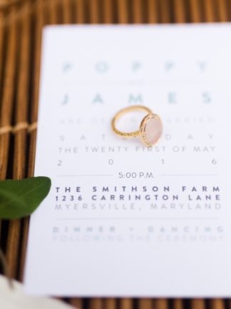 These beautiful, environmentally friendly eco wedding ideas are thoughtful and perfect for the conscious bride! Pics: JenS Photography