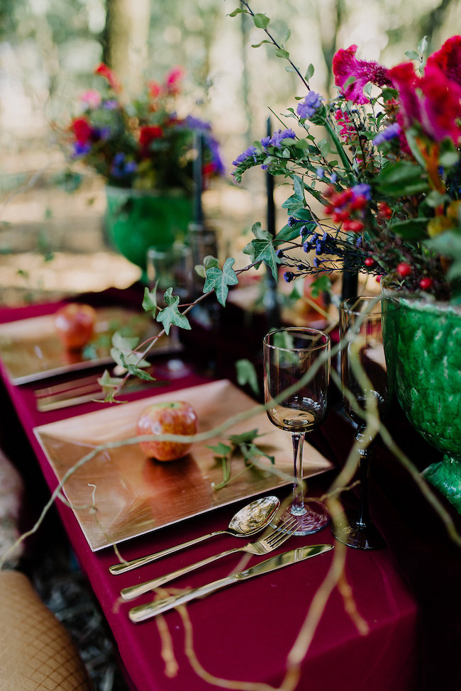 Dramatic black and red forest wedding - Jana Marnewick Photography