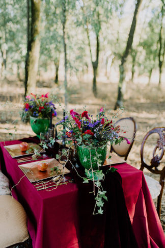 Dramatic black and red forest wedding - Jana Marnewick Photography