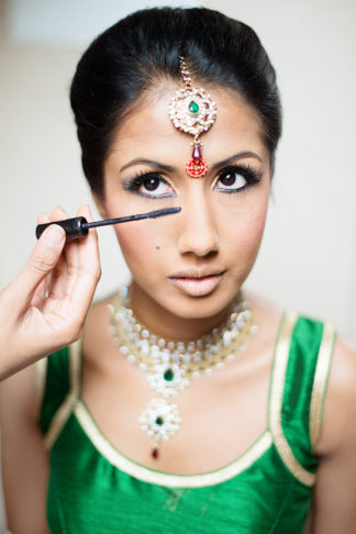 Traditional Hindu Wedding Ceremony in Green and Gold