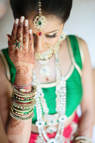 Traditional Hindu Wedding Ceremony in Green and Gold