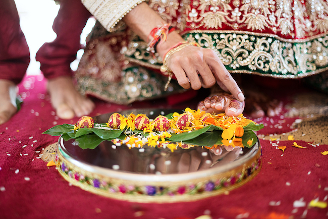 Traditional Hindu Wedding Ceremony in Green and Gold