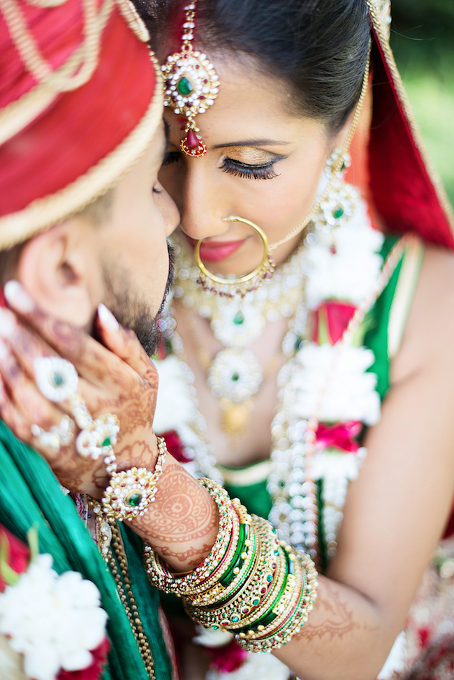 Traditional Hindu Wedding Ceremony in Green and Gold