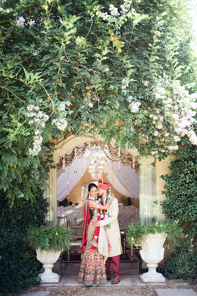 Traditional Hindu Wedding Ceremony in Green and Gold