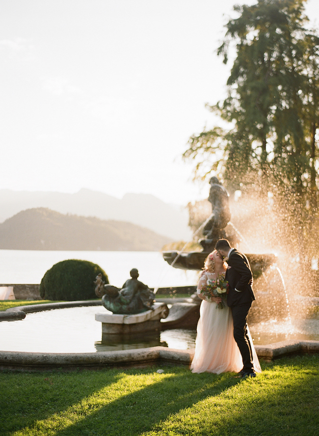 Elope Lake Como