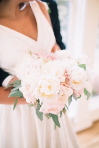 Blush pink ivory and champagne wedding colors