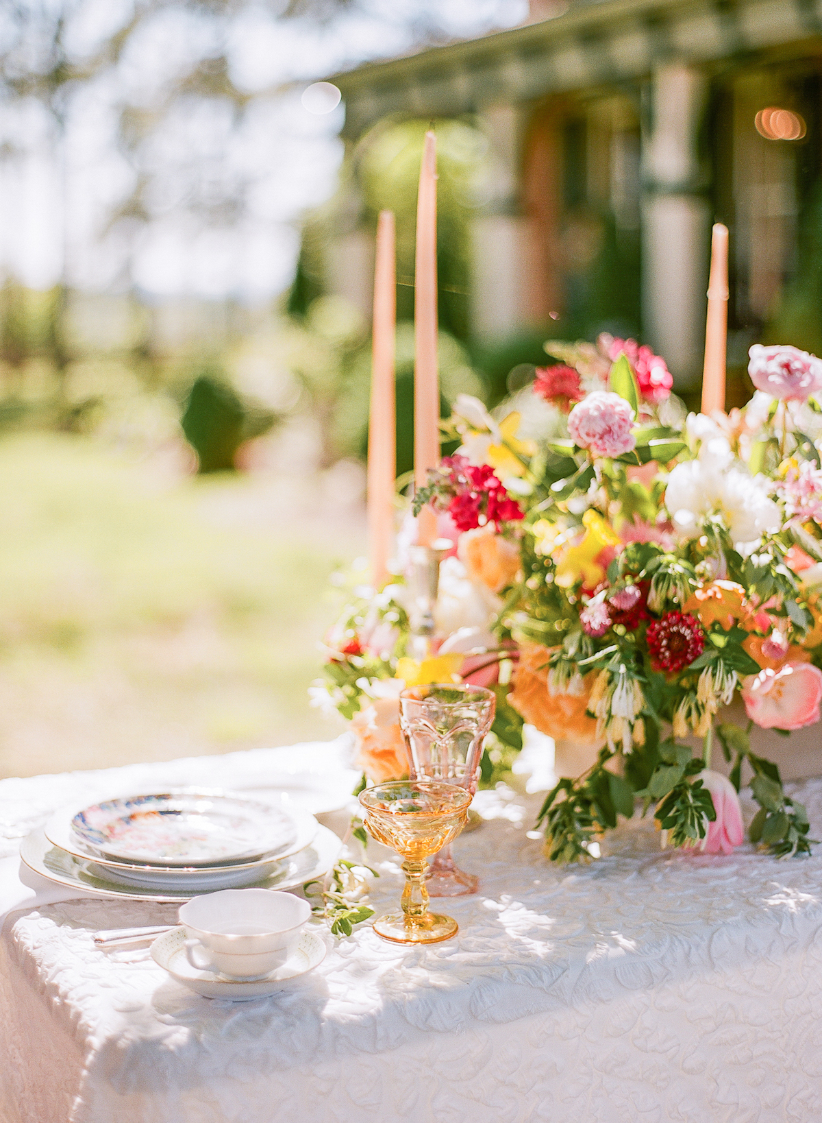 Tangerine Coral Blush Spring Wedding