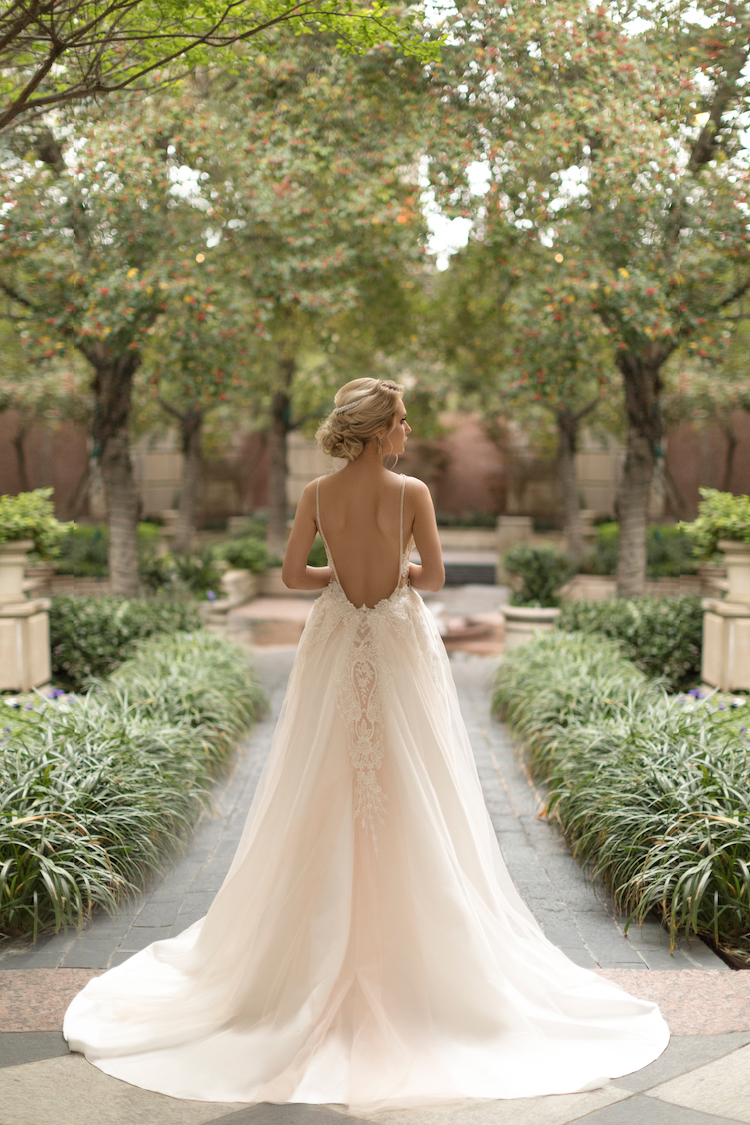 Sensual wedding dress