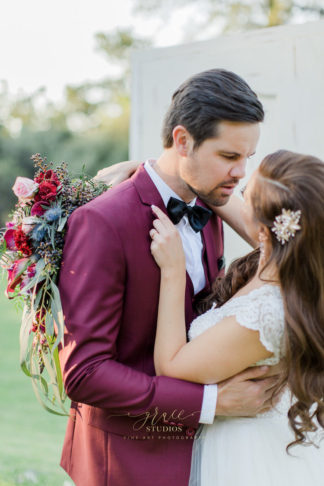 Burgundy, Gold + Black Geometric Wedding Inspiration