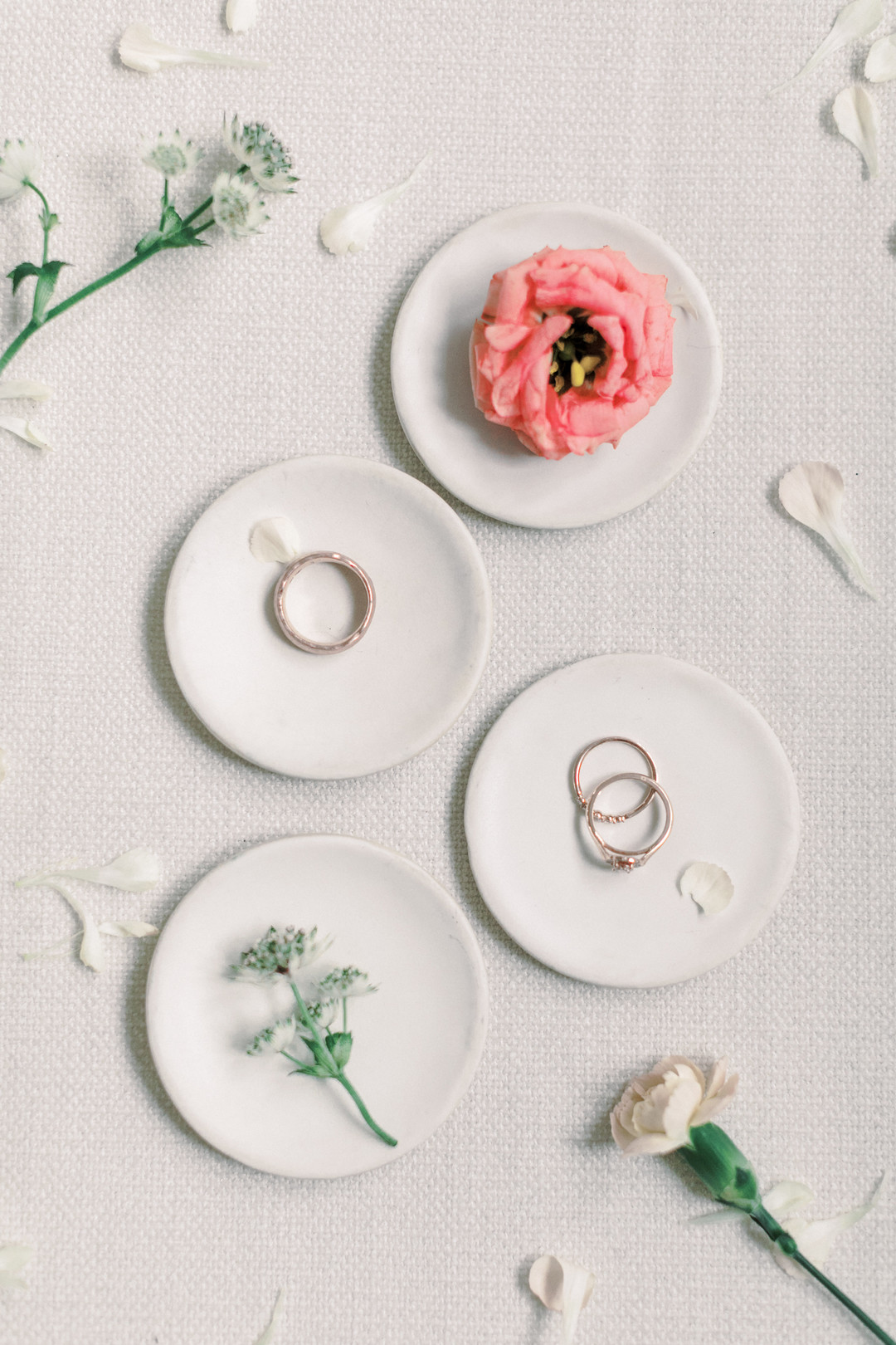 Romantic Coral, Blush and Gold Wedding Color Palette Ideas