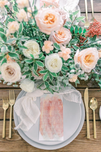 Living Coral, Blush and Gold Wedding Ideas 