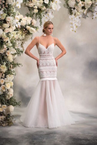 Lace wedding dress