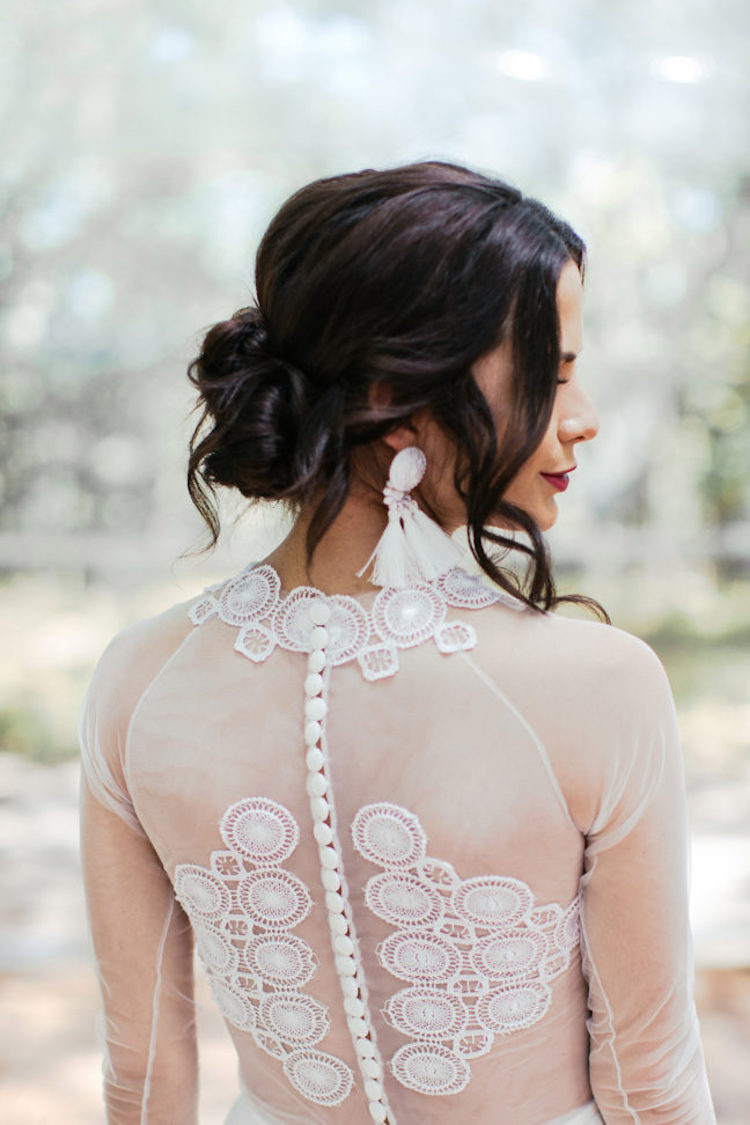 long sleeve lace wedding dress