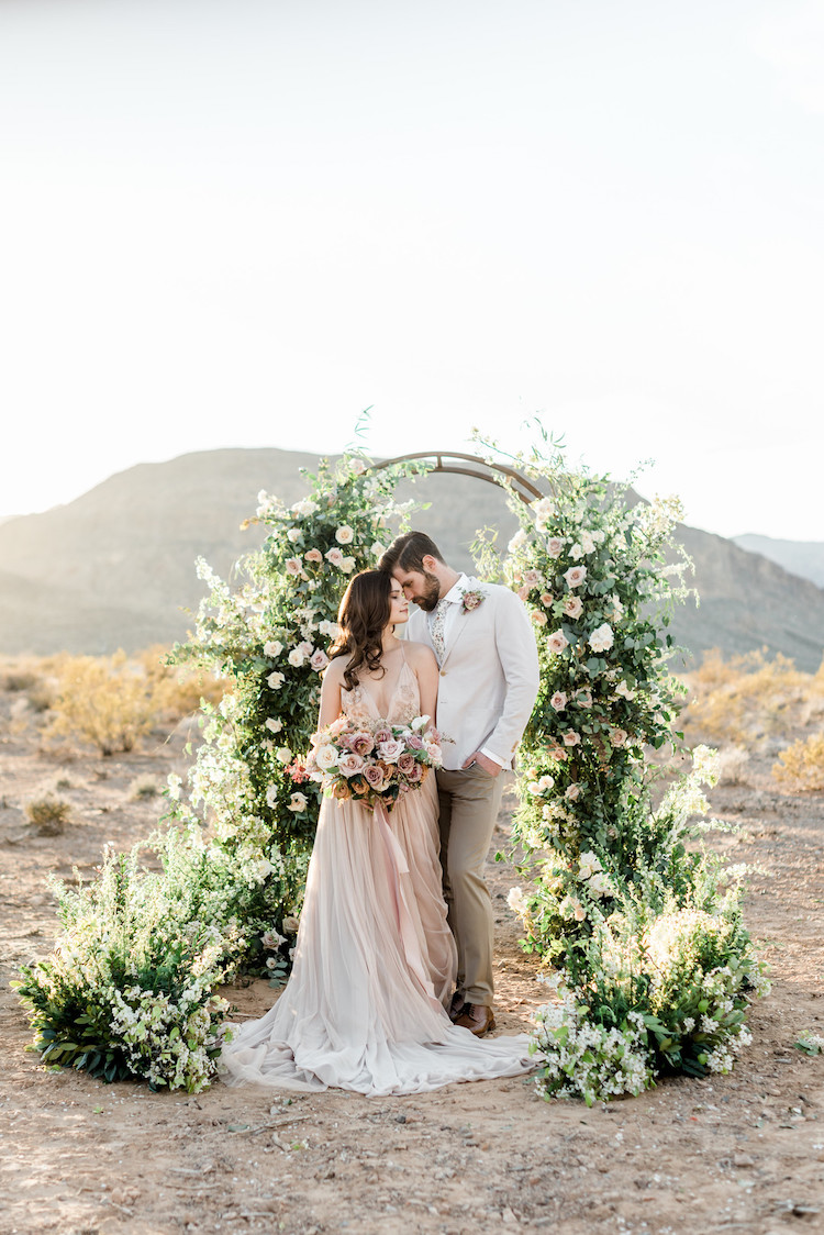 Romantic desert wedding Las Vegas