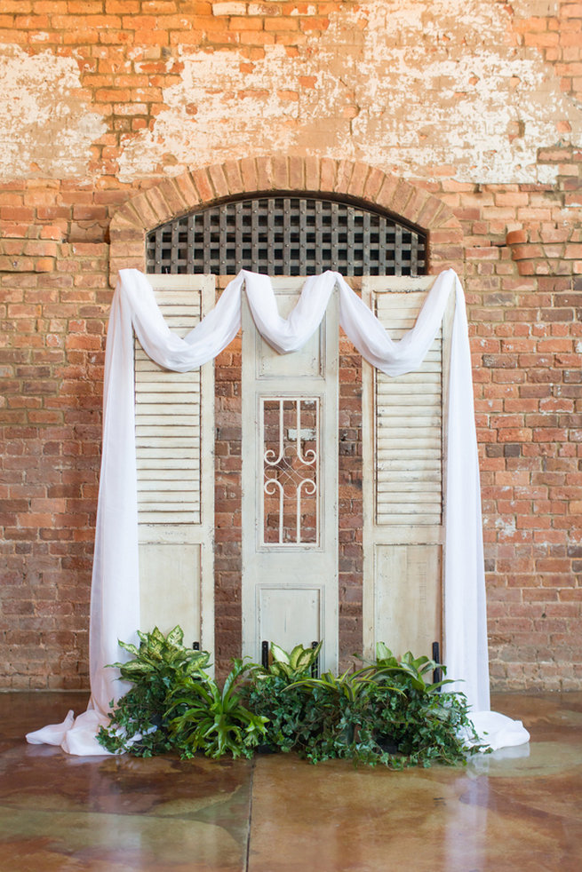Amazing Wedding Arch Ideas 20