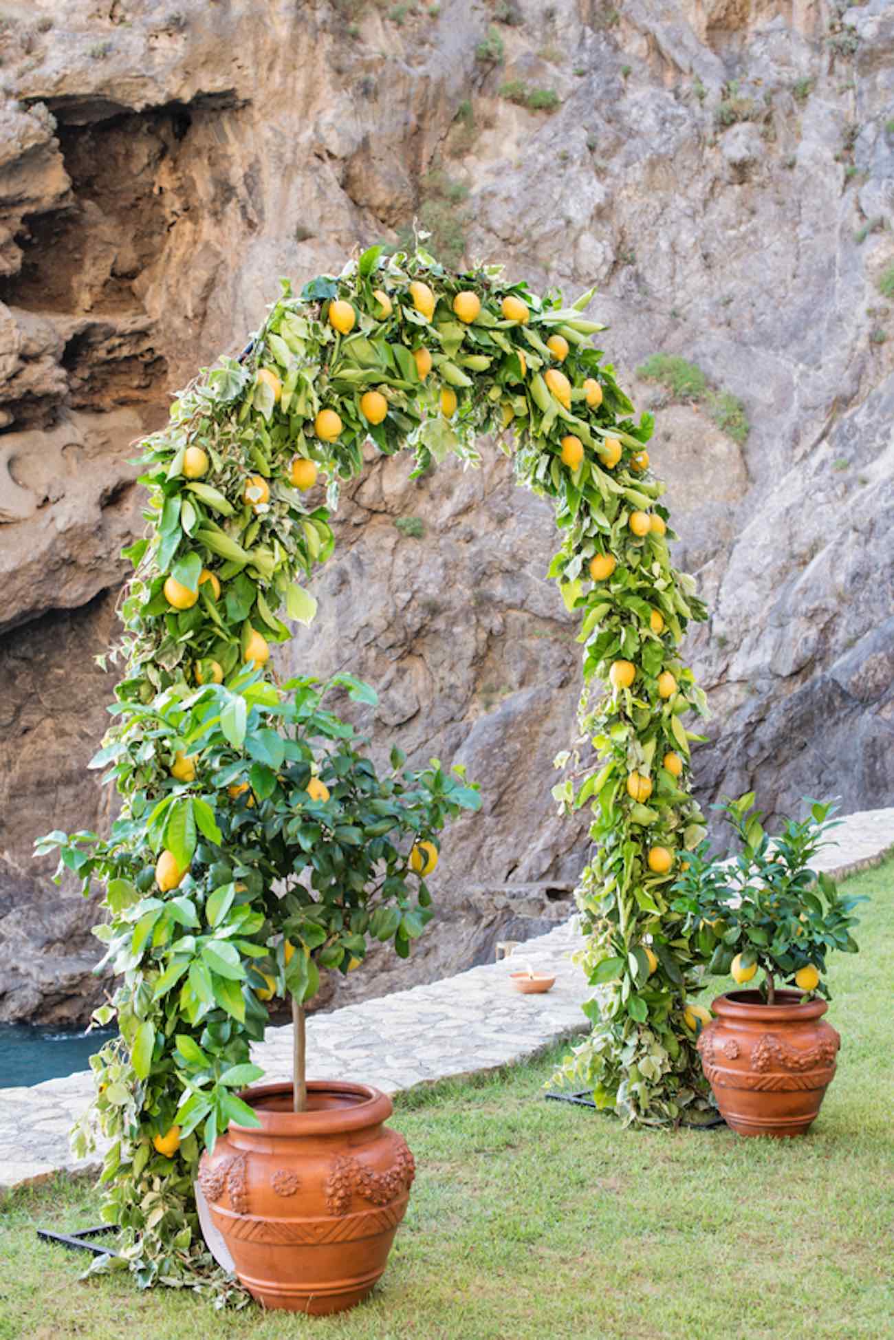 Amazing Wedding Arch Ideas 44