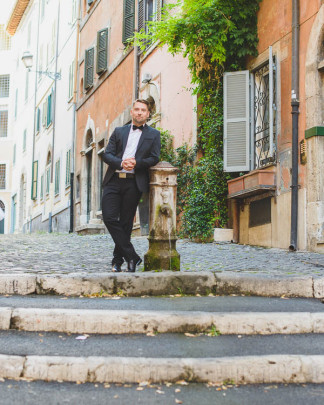 Audrey Hepburn Roman Holiday Italy Elopement - Rochelle Cheever Photography 