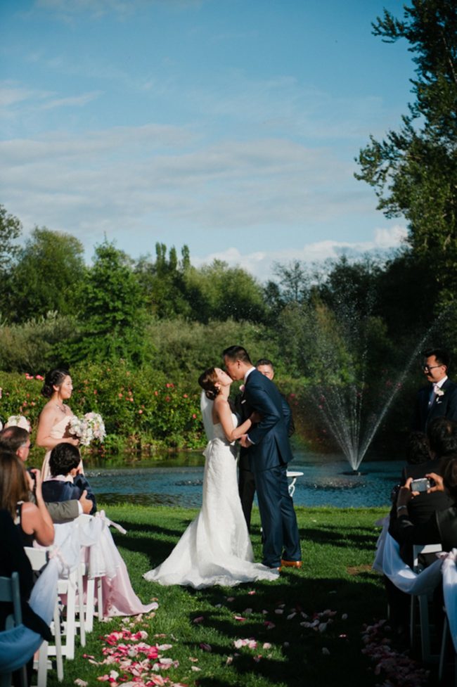 Blush Gold White Outdoor Seattle Wedding 4