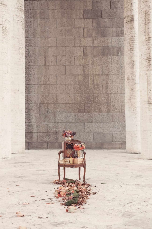 Marble & Romance in Rome, bridal shoot inspired by Caravaggio {Guido Caltabiano}