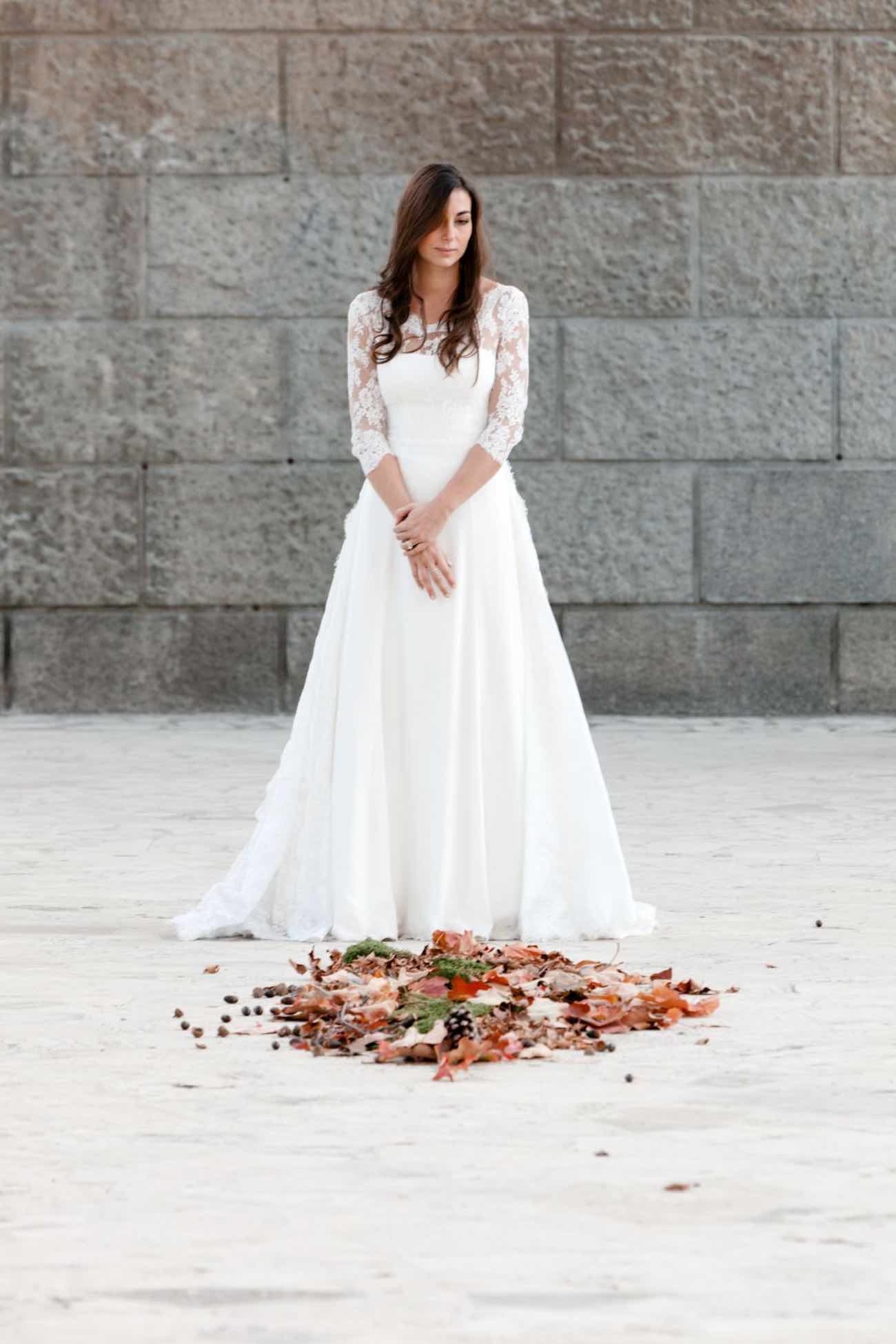 Marble & Romance in Rome, bridal shoot inspired by Caravaggio {Guido Caltabiano}