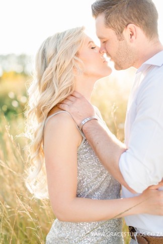 Champagne Engagement Photo Ideas - Grace Studios Photography