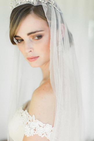 Edera Couture Lace Bridal Jewelry & Accessories // Ashley Largesse Photography