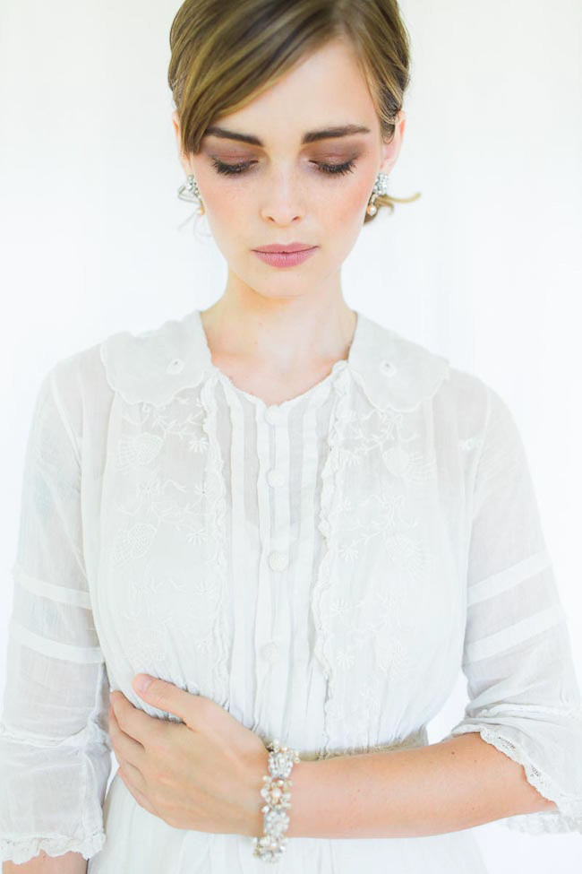 Edera Couture Lace Bridal Jewelry & Accessories // Ashley Largesse Photography