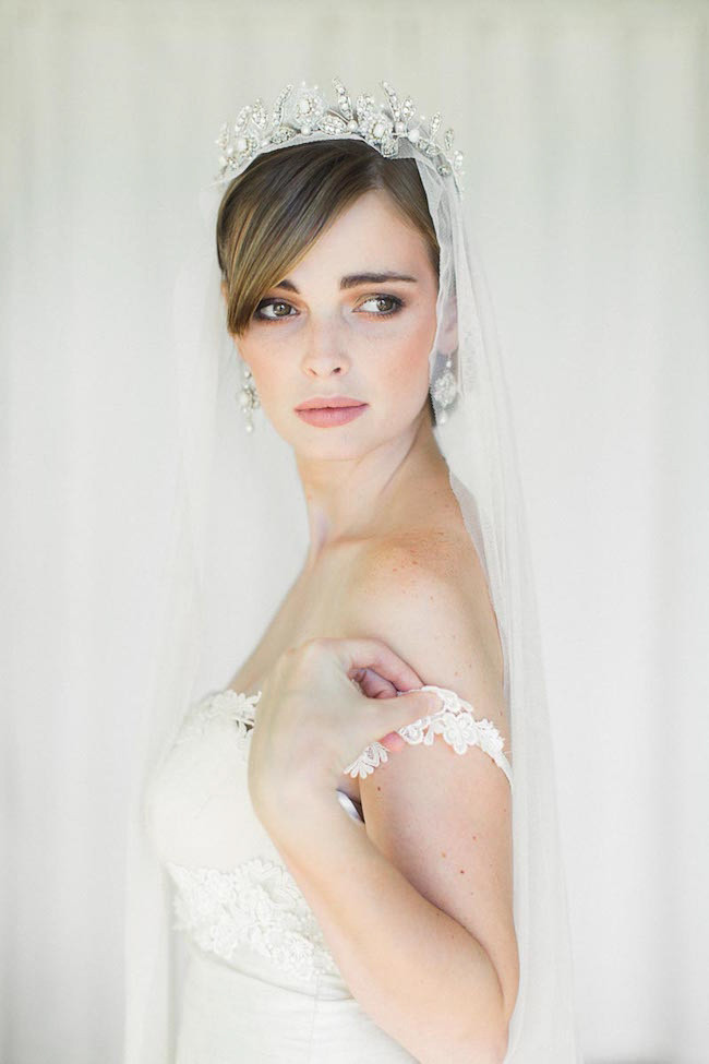 Edera Couture Lace Bridal Jewelry & Accessories // Ashley Largesse Photography