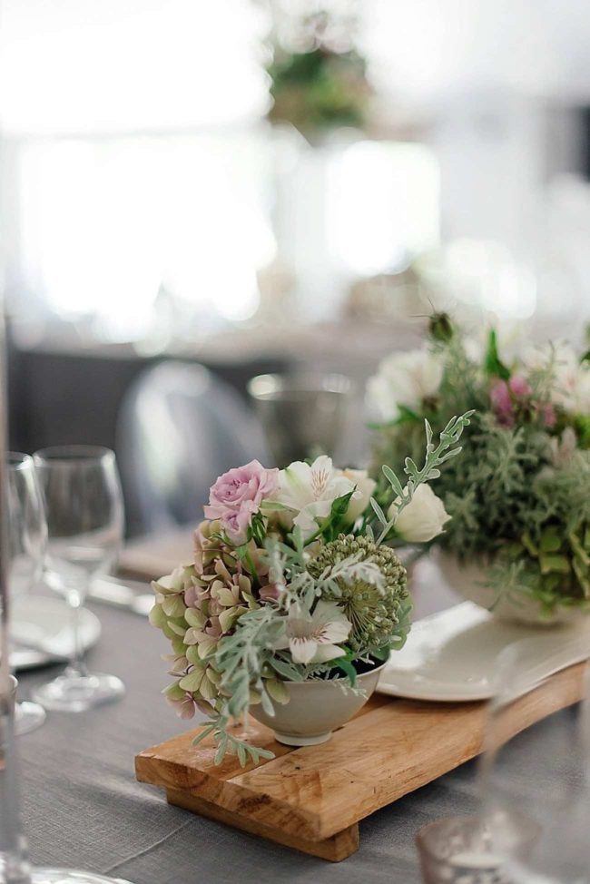 An elegant, atmospheric wedding filled with entertainment! Pics: Debbie Lourens Photography. 