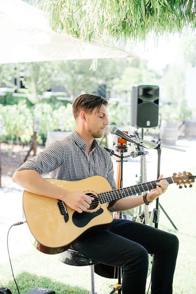 An elegant, atmospheric wedding filled with entertainment! Pics: Debbie Lourens Photography. 