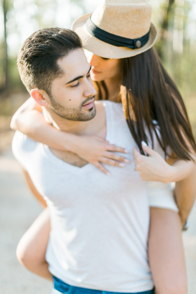 Engagement Photo Tips for Couples