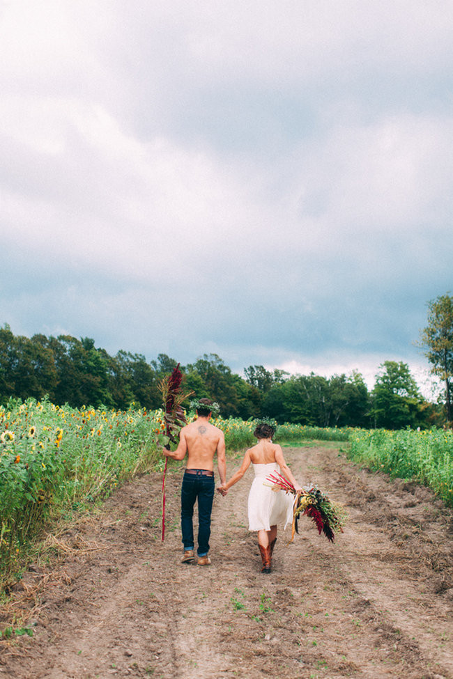 Fall Harvest Bohemian Engagement - Artemis Photography