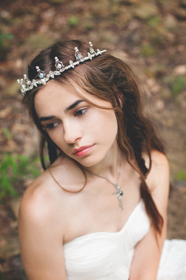 Forest Bride Accessories handmade by Rabbitwood and Reason // La Candella Wedding Photography