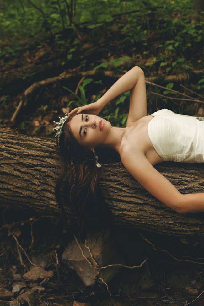 Forest Bride Accessories handmade by Rabbitwood and Reason // La Candella Wedding Photography