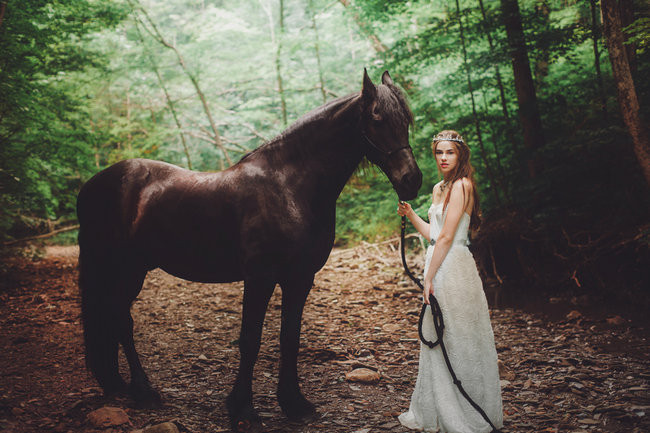 Forest Bride Accessories handmade by Rabbitwood and Reason // La Candella Wedding Photography