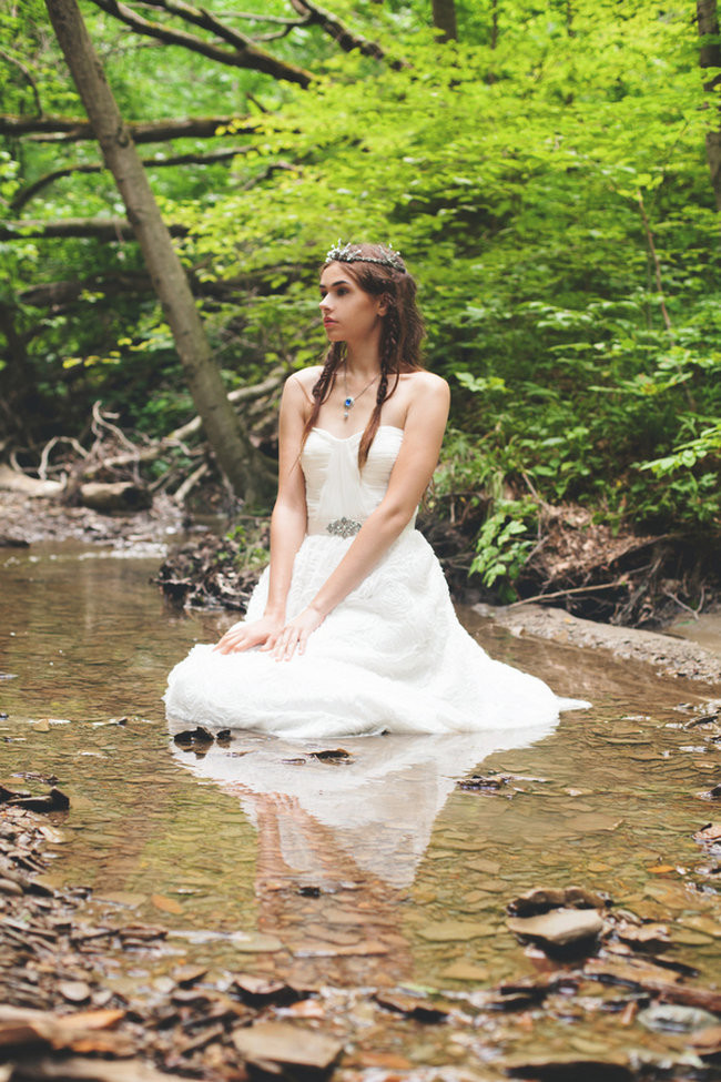 Forest Bride Accessories handmade by Rabbitwood and Reason // La Candella Wedding Photography