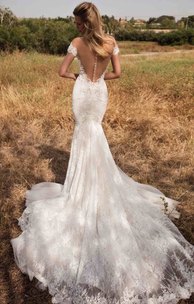 GALA - Galia Lahav Pret a Porter wedding dress collection for 2016. Ready to wear and ravishing!