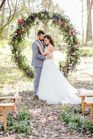 Outdoor Vows + A Giant Floral Wedding Ceremony Wreath {Nicola Bester ...