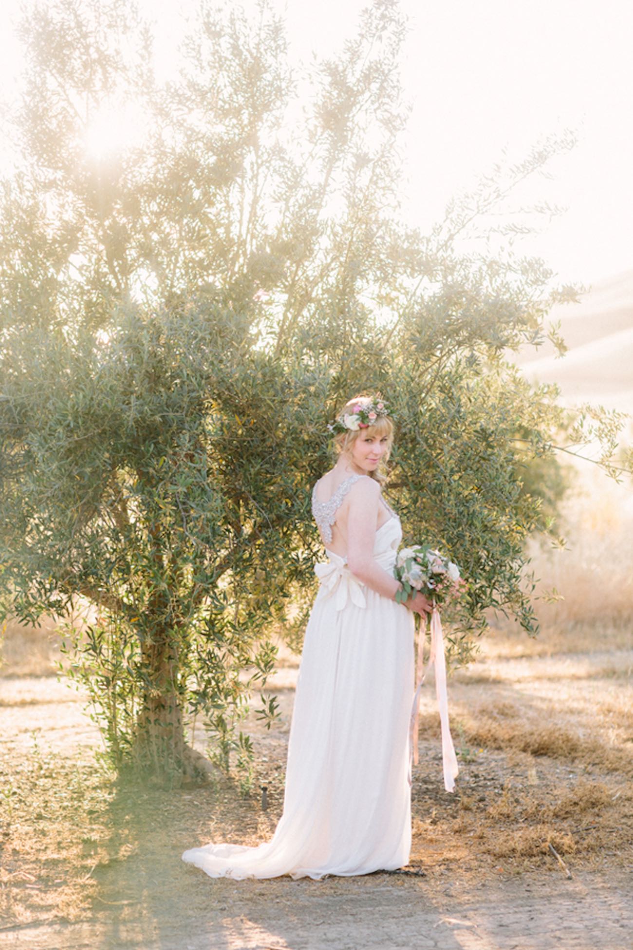 Dreamy, Romantic Golden Hour couple portraits by Retrospect Images