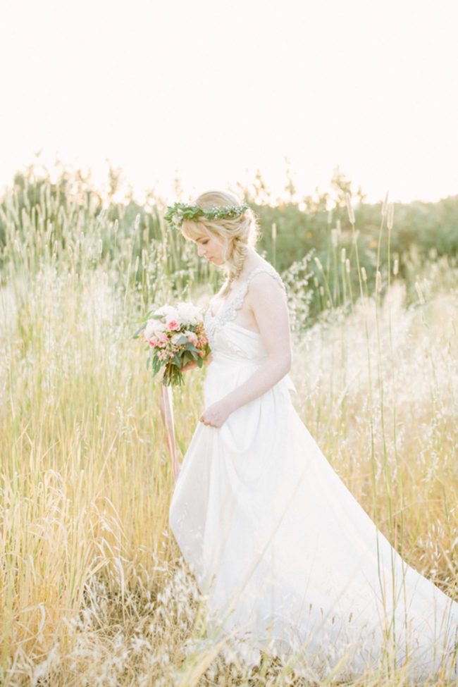 Dreamy, Romantic Golden Hour couple portraits by Retrospect Images