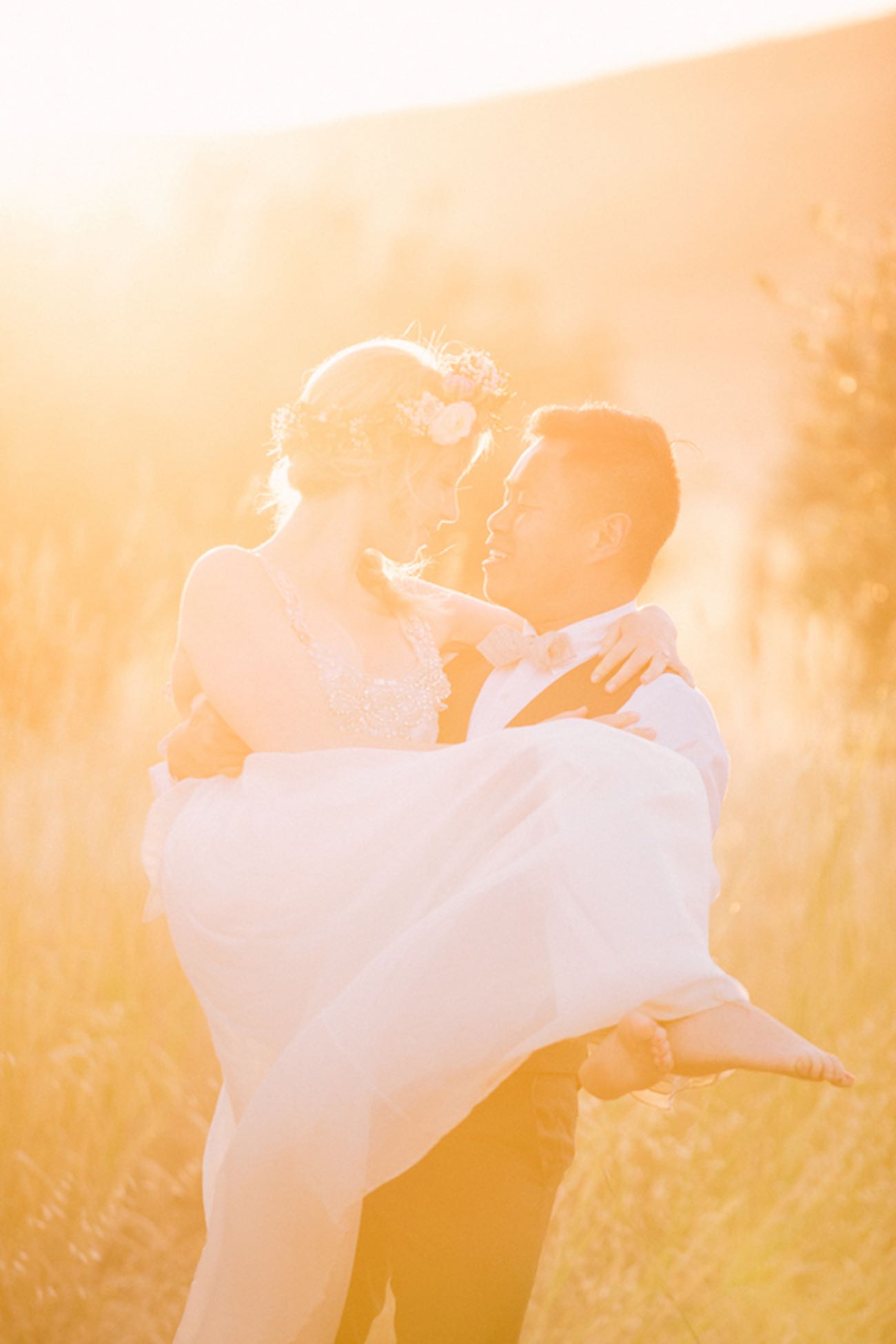 Dreamy, Romantic Golden Hour couple portraits by Retrospect Images