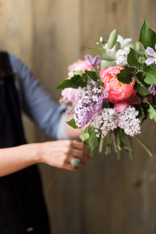 Hand tied garden bouquet tutorial