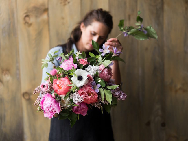 Hand tied garden bouquet tutorial